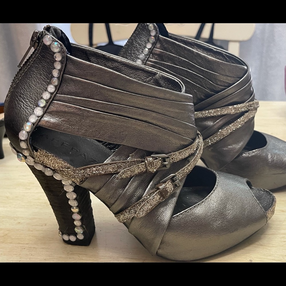 Apepazza Gunmetal Heels
